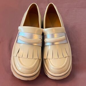 4 CCCCEES Cream Loafers with Silver Accent